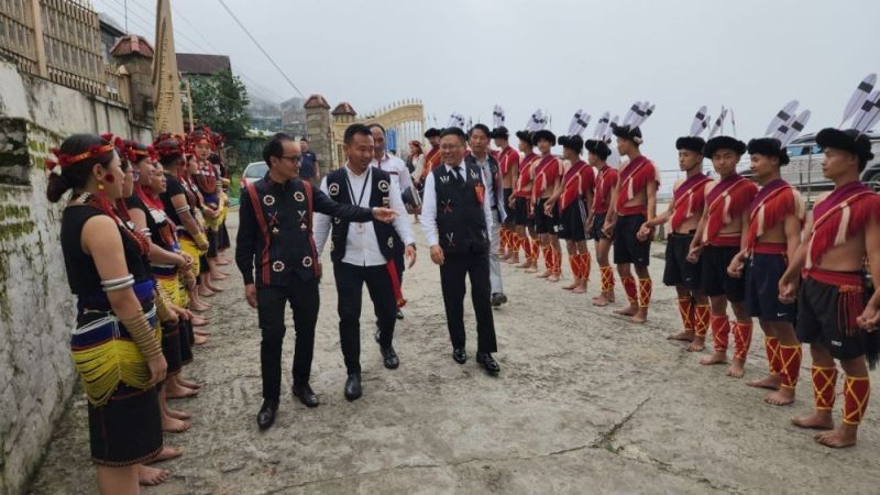 Y Kikheto Sema , Commissioner & Secretary H&FW welcomed by youths of Sumi Baptist Church Kohima in traditional attires on July 22.